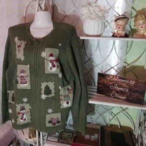 Sweater by Croft & Barrow Christmas Theme XL